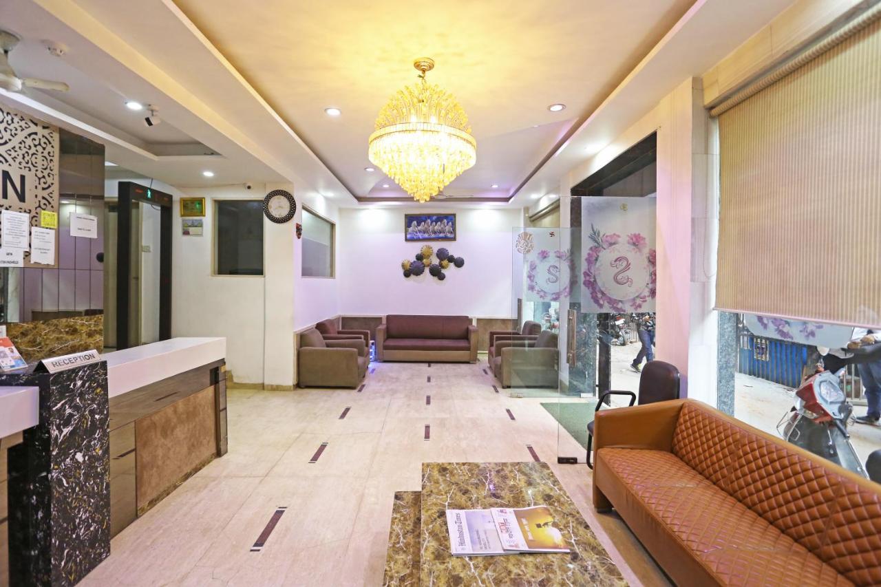 Hotel Sterling Inn, New Delhi Eksteriør bilde