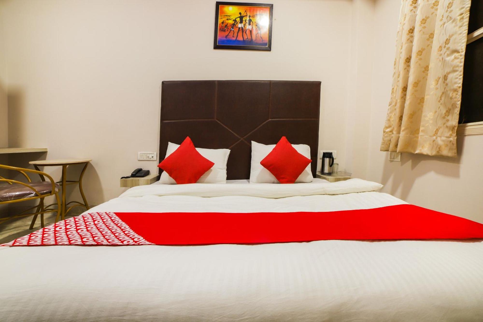 Hotel Sterling Inn, New Delhi Eksteriør bilde